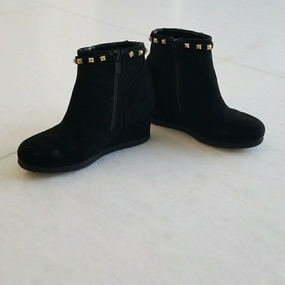 michael kors girls booties